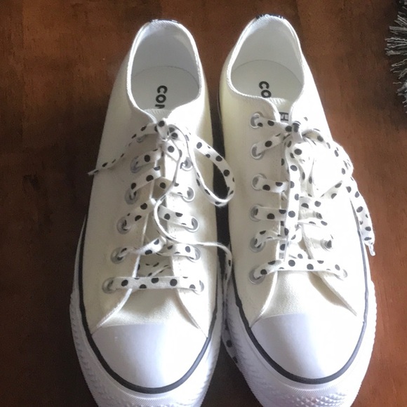 NEW Converse White and Black Platform OZ Sneakes - Picture 6 of 8